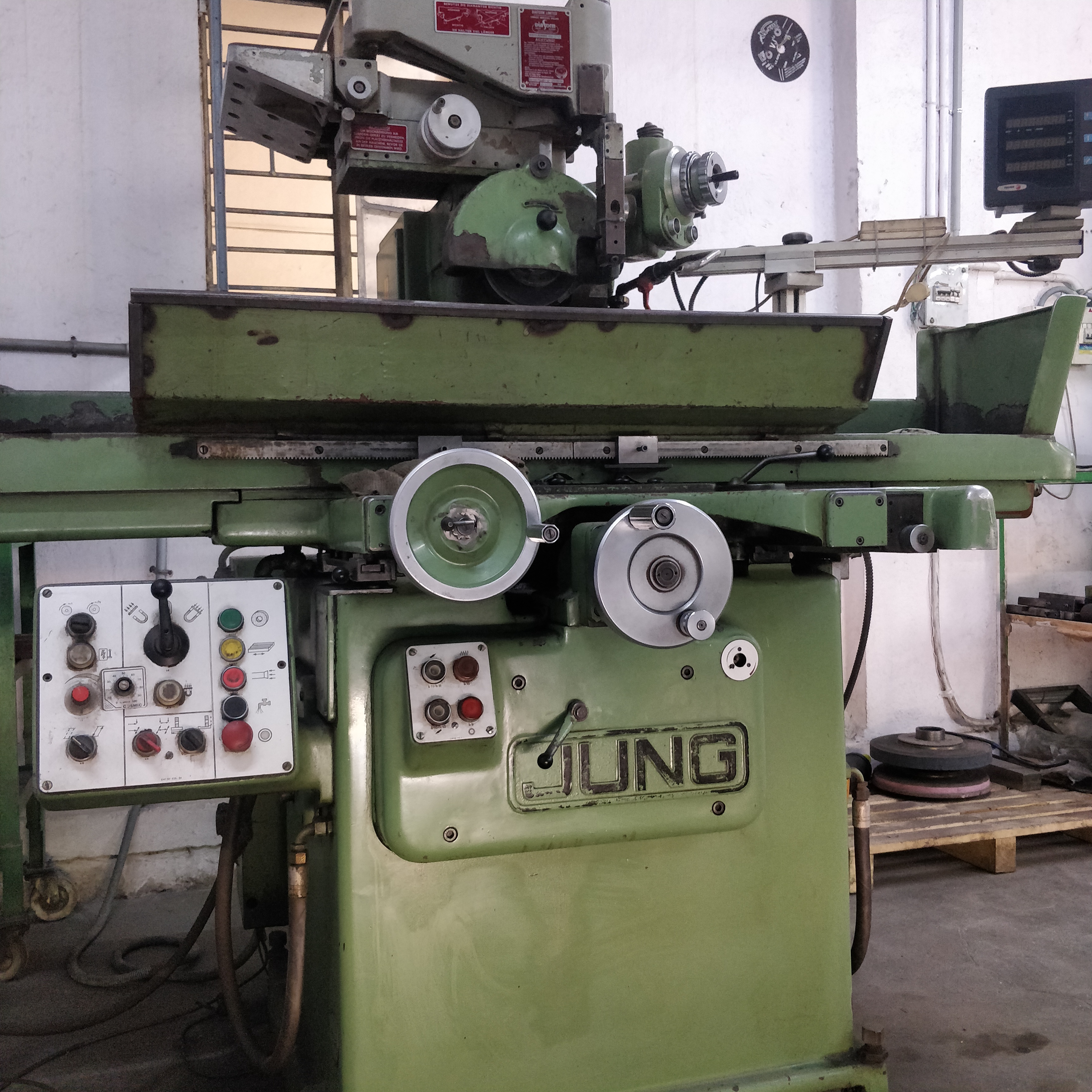 JUNG SURFACE GRINDER